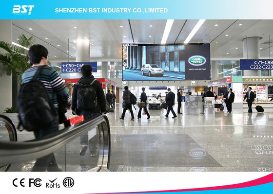 Aluminiowy ekran ze stopu aluminium / stali Giant P4 SMD2121 na lotnisku