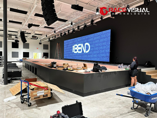 500x500mm Panel CCC/CE Certyfikowany LED Video Wall 28W 160° kąt widzenia Konfiguracje niestandardowe System automatycznego blokowania