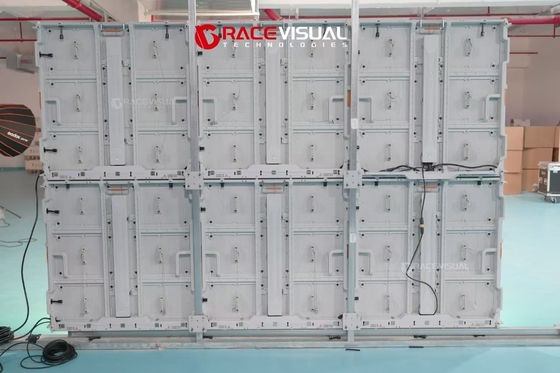 6000nits Jasność Ultra-Bright LED Billboard z White Cabinet Technology 3840hz Refresh Rate Zero AC Dependency